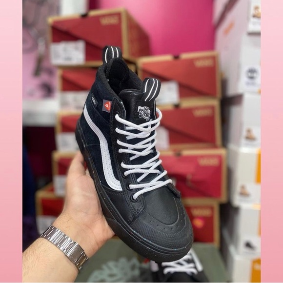 Vans Sk8-Hi Mte-2 (Glitter Black) shoes - Picture 2 of 7